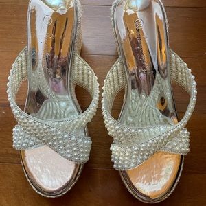 Fashion Pearl Rhinestone Platform Sandals